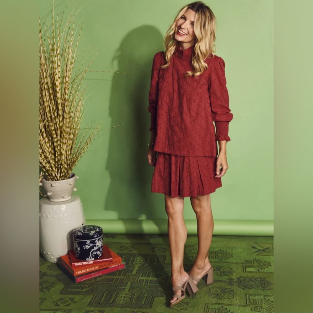 Buru Long Sleeve Mod Top in Crimson Eyelet L NWOT